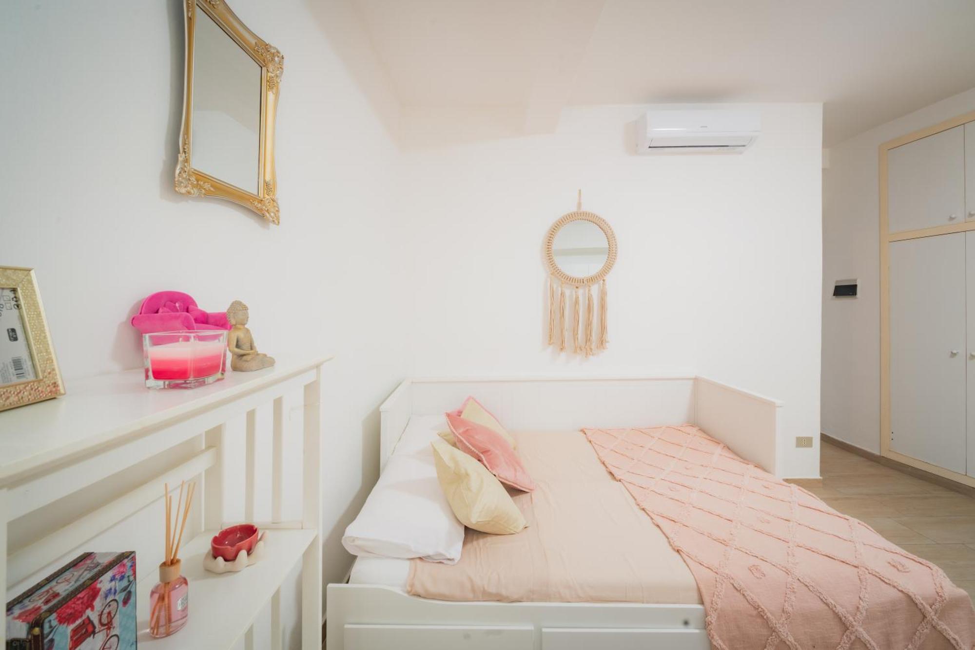 Suite "Castello" Del Garda - Apt Per Coppie Garda ديسينسانو ديل غاردا المظهر الخارجي الصورة